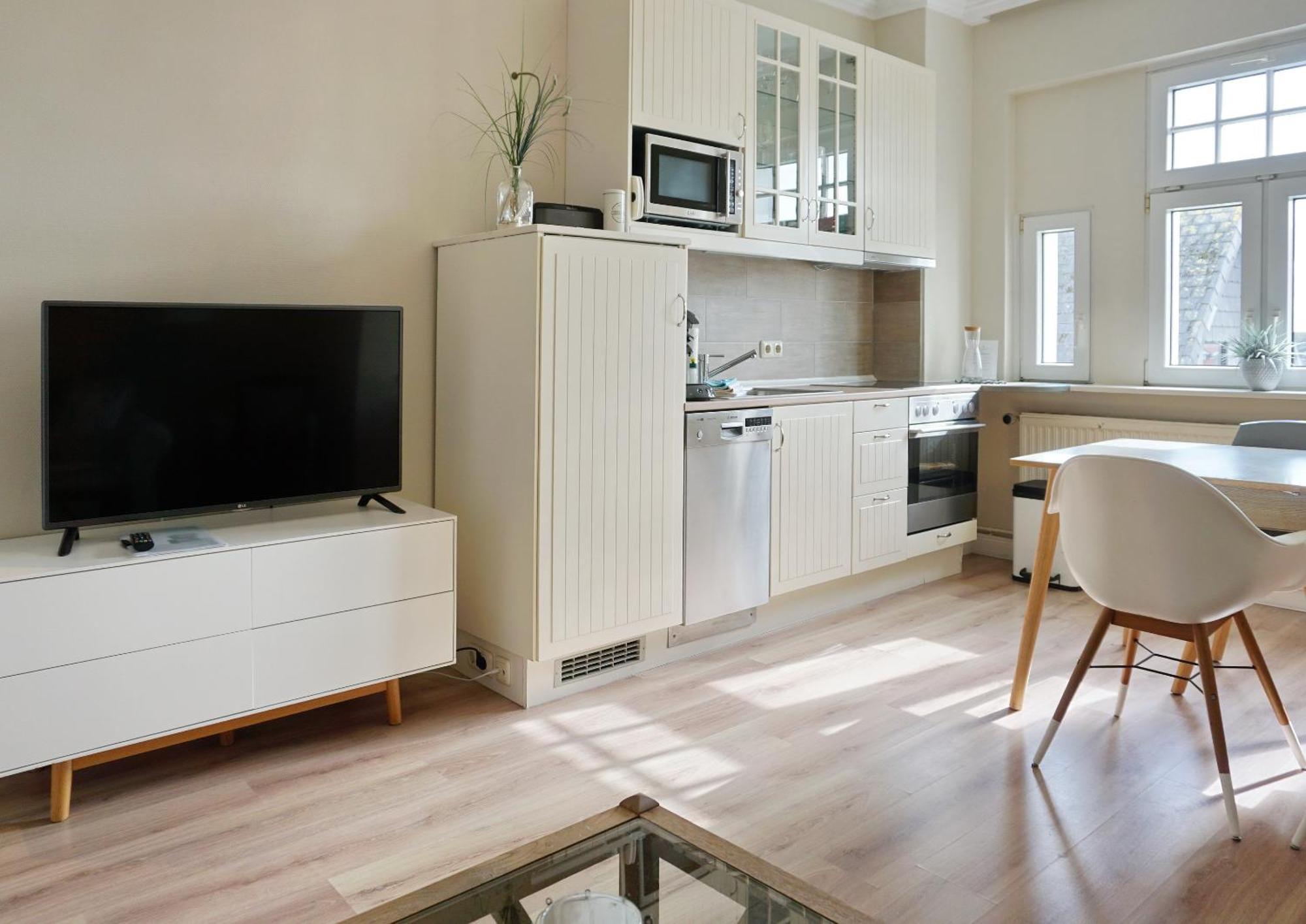 Apartment Gudrun - Hohenzollern *